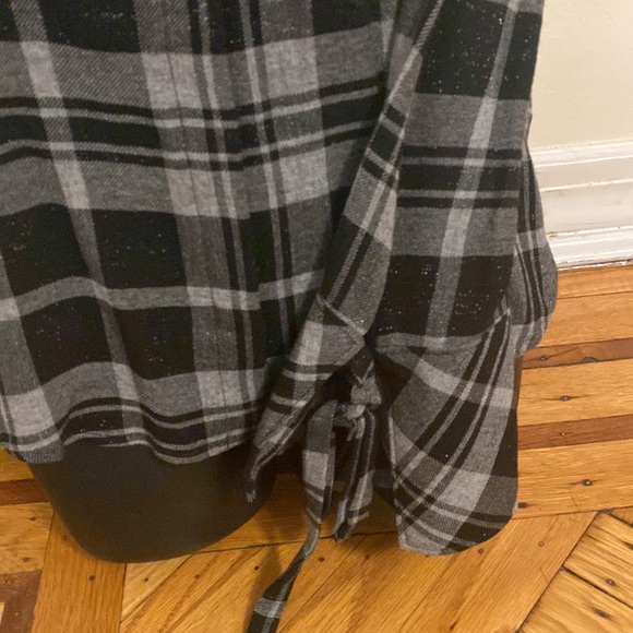 Ei8ht dreams plaid button down nWT Xs - Picture 3 of 6